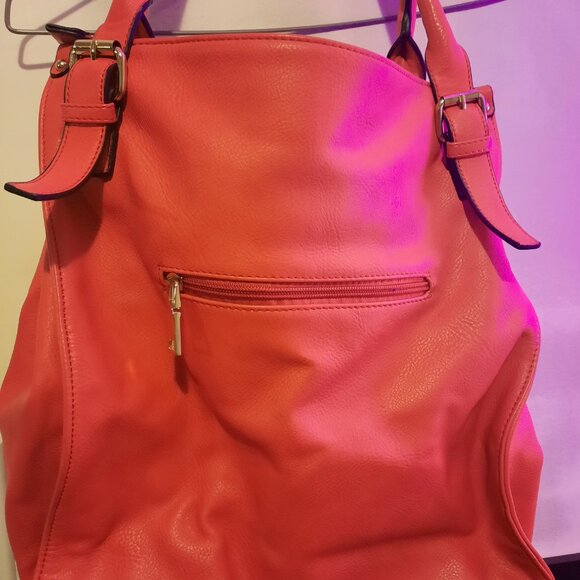 Pre loved red bag - Picture 2 of 2